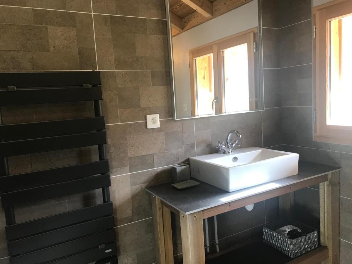 Chalet Barbara With Swimming Pool In The Heart Of Oisans Le Bourg-dʼOisans Exteriér fotografie