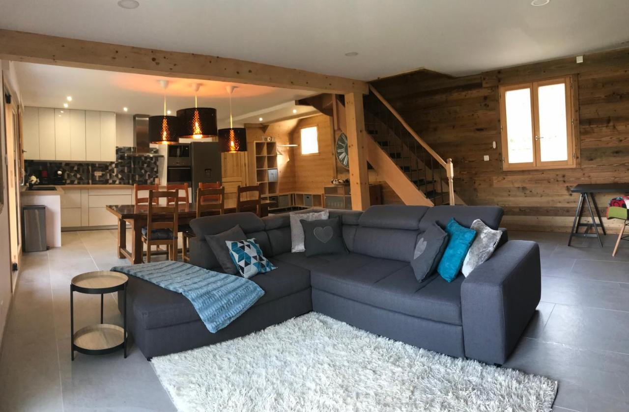Chalet Barbara With Swimming Pool In The Heart Of Oisans Le Bourg-dʼOisans Exteriér fotografie